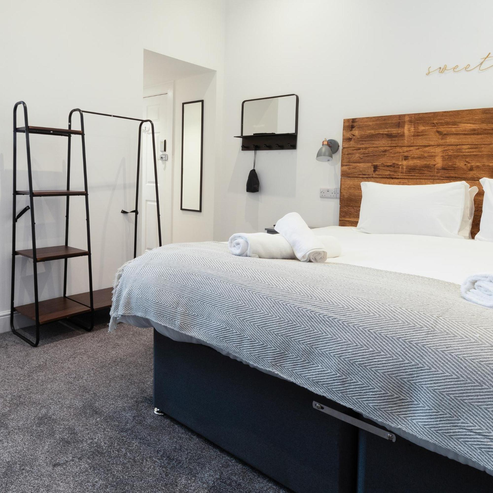 Park View Hotel Фалмът Стая снимка